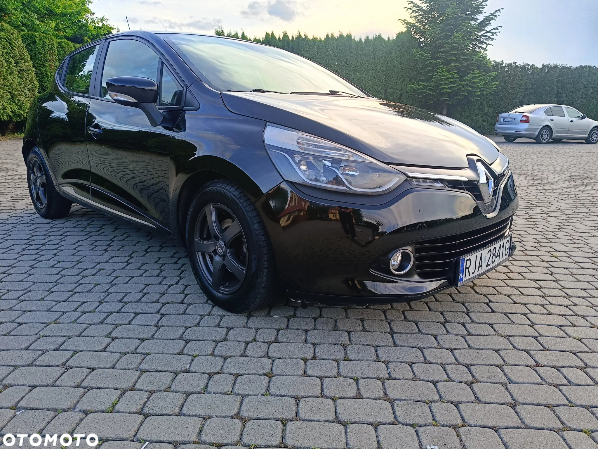 Renault Clio 1.2 16V 75 Dynamique - 13