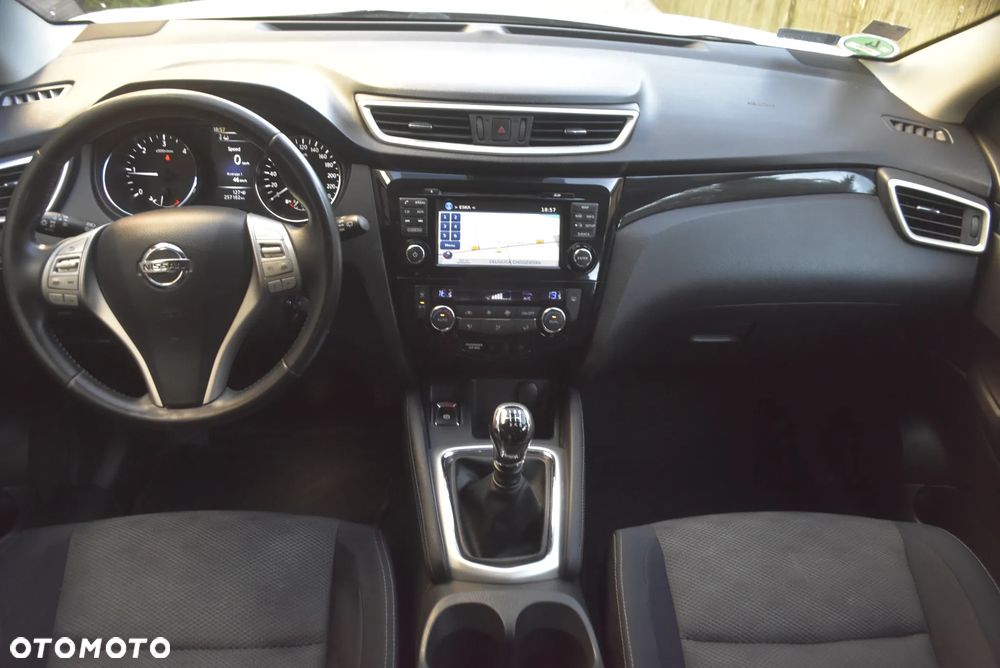 Nissan Qashqai 1.6 DCi Tekna+ - 6