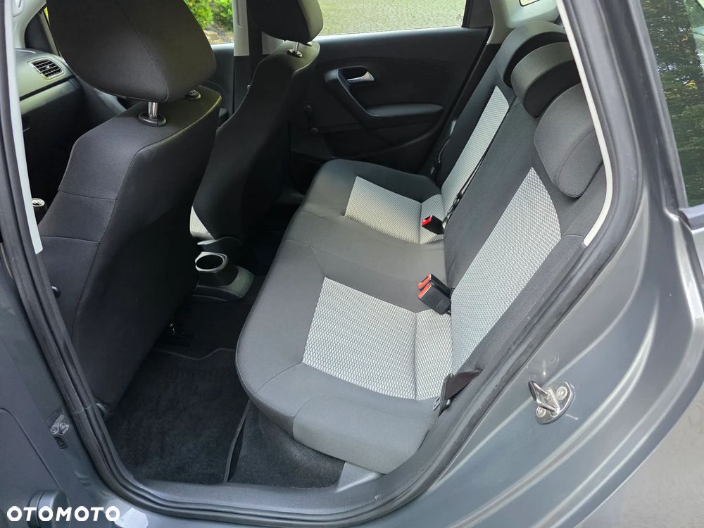 Volkswagen Polo 1.2 Comfortline - 15