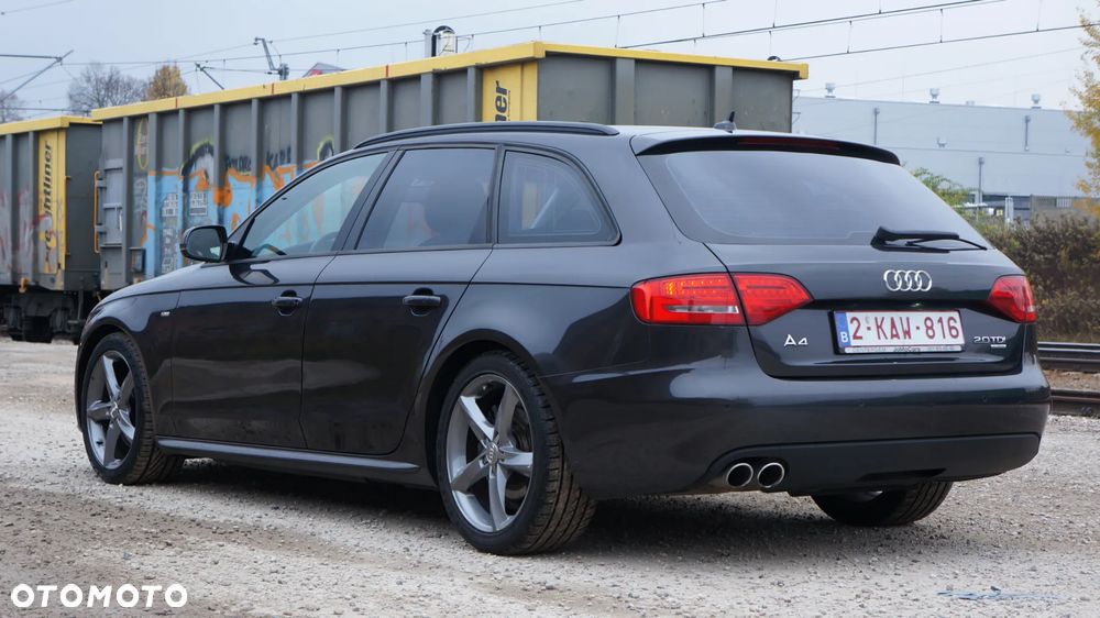 Audi A4 Avant 2010 photo 5