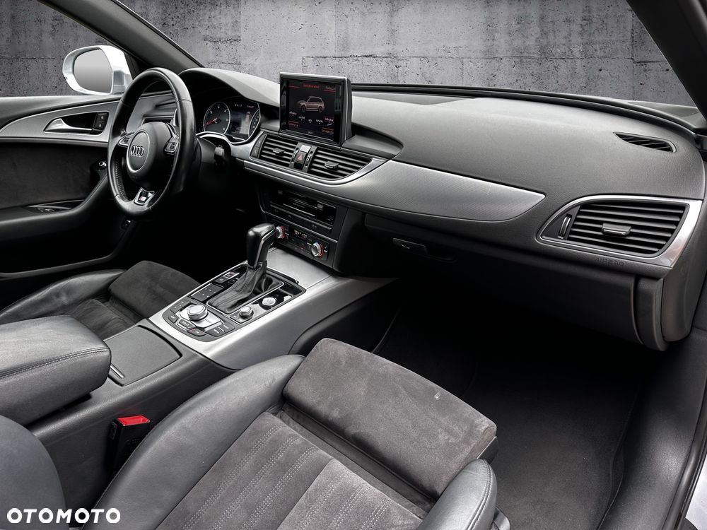 Audi A6 Avant 2.0 TDI Ultra S tronic - 8