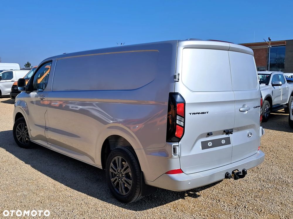 Ford Custom VAN - 4