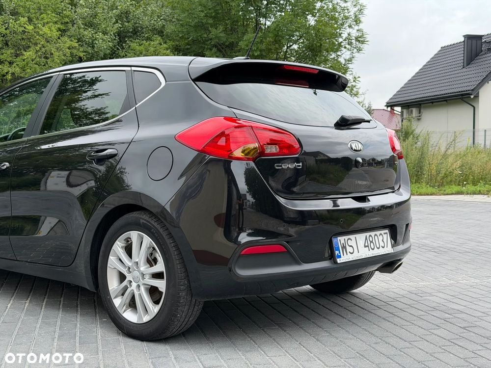 Kia Ceed 1.6 CRDi M - 8