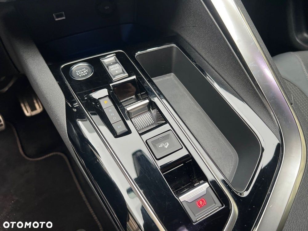 Peugeot 5008 1.5 BlueHDi GT S&S EAT8 - 17