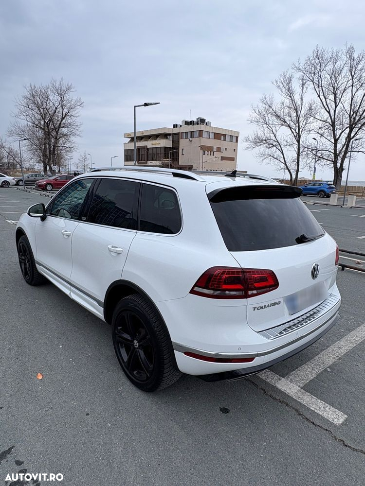 Volkswagen Touareg - 27