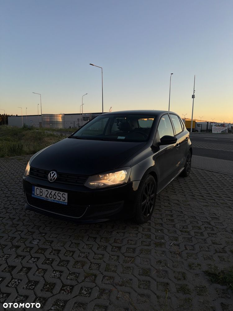 Volkswagen Polo - 1