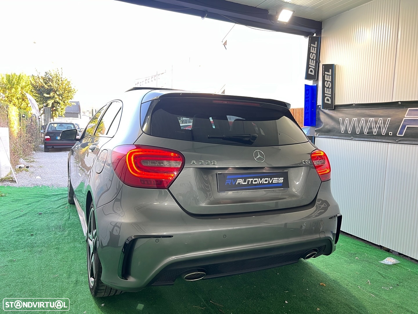 Mercedes-Benz A 220 CDI (BlueEFFICIENCY) 7G-DCT AMG Sport - 4