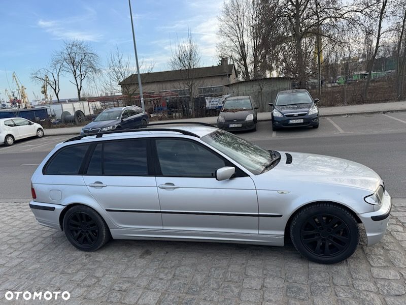 BMW Seria 3 320d Edition Sport - 6