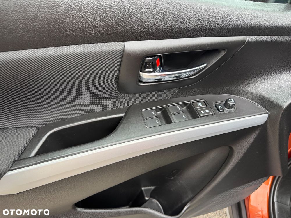 Suzuki Swift 1.2 Premium Plus - 17