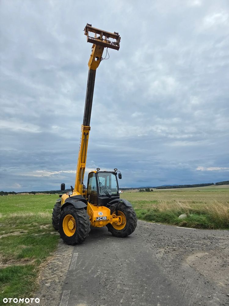 JCB 541-70 - 4