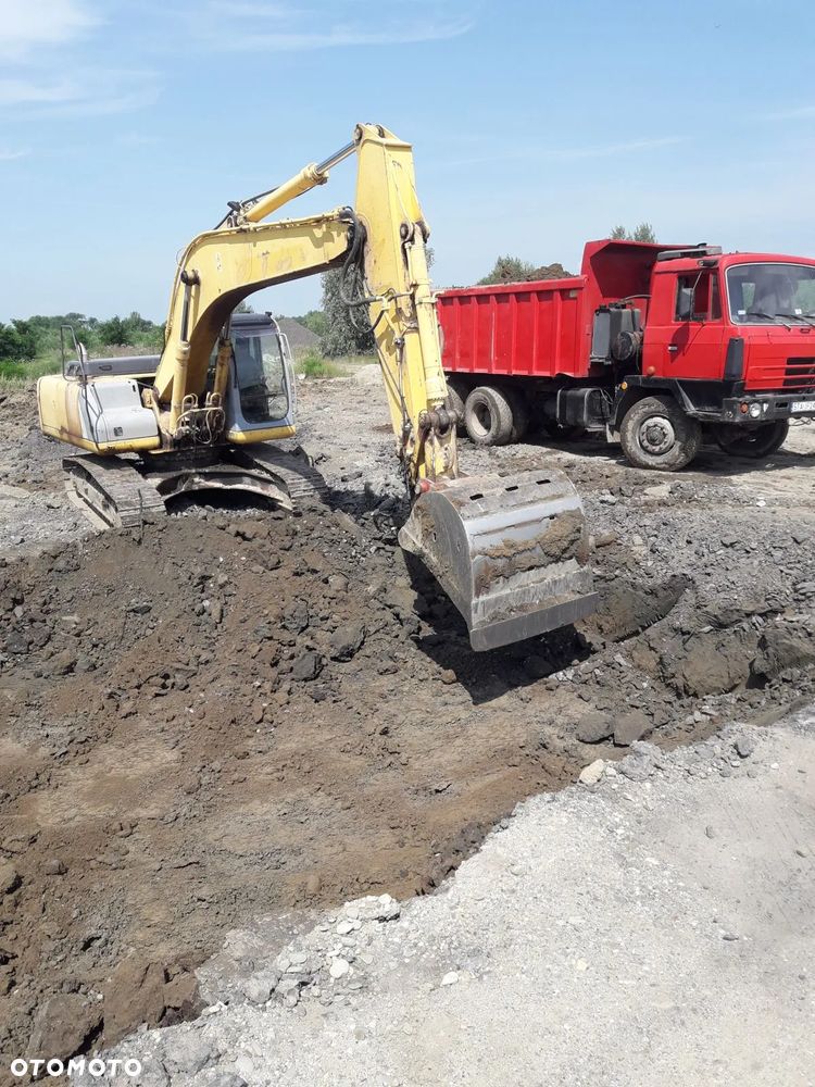 New Holland E 265 - 1