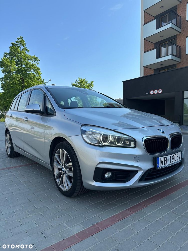 BMW Seria 2 218d - 2