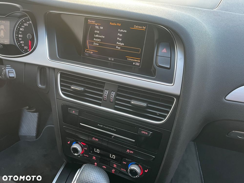 Audi A4 Avant 2.0 TDI DPF quattro S tronic S line Sportpaket - 29