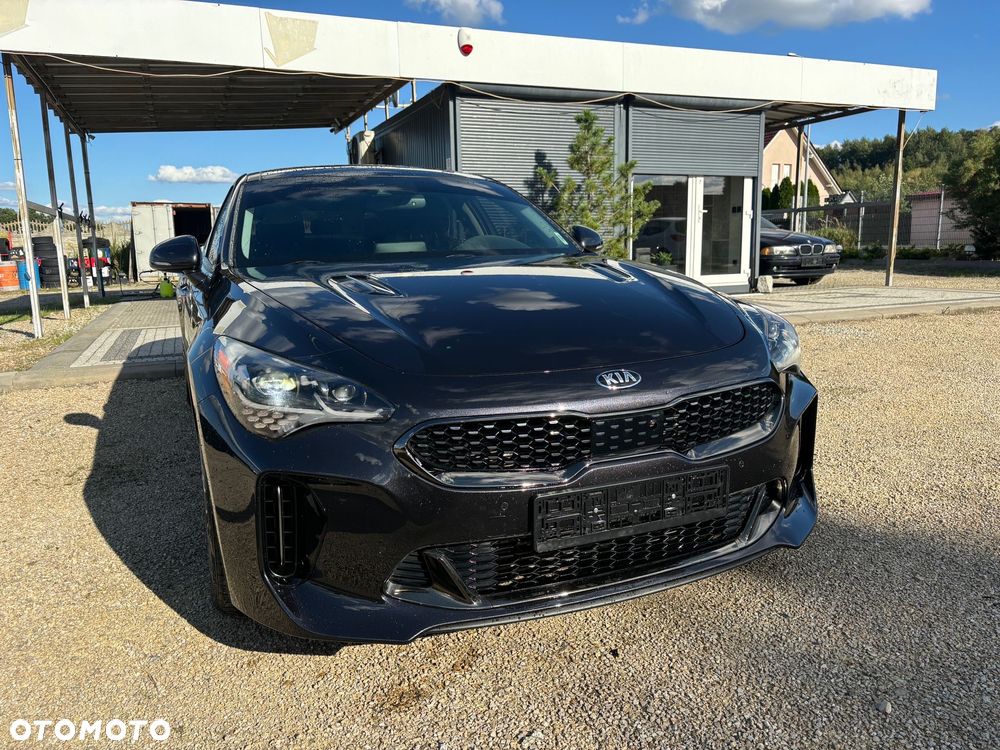 Kia Stinger 2.0 T-GDI GT Line - 6