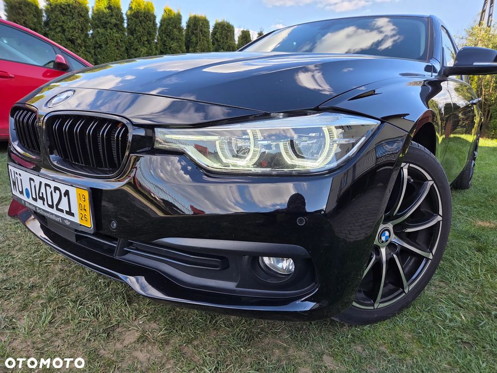 BMW Seria 3 320d Edition M Sport Shadow - 11
