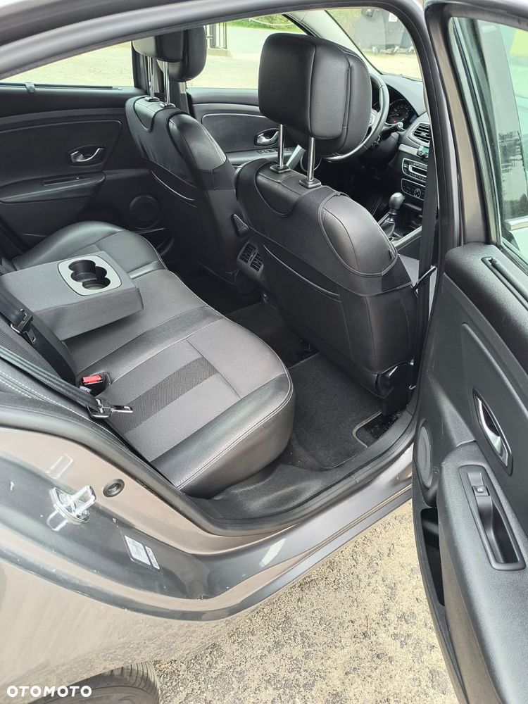 Renault Fluence 2.0 16V Expression - 10