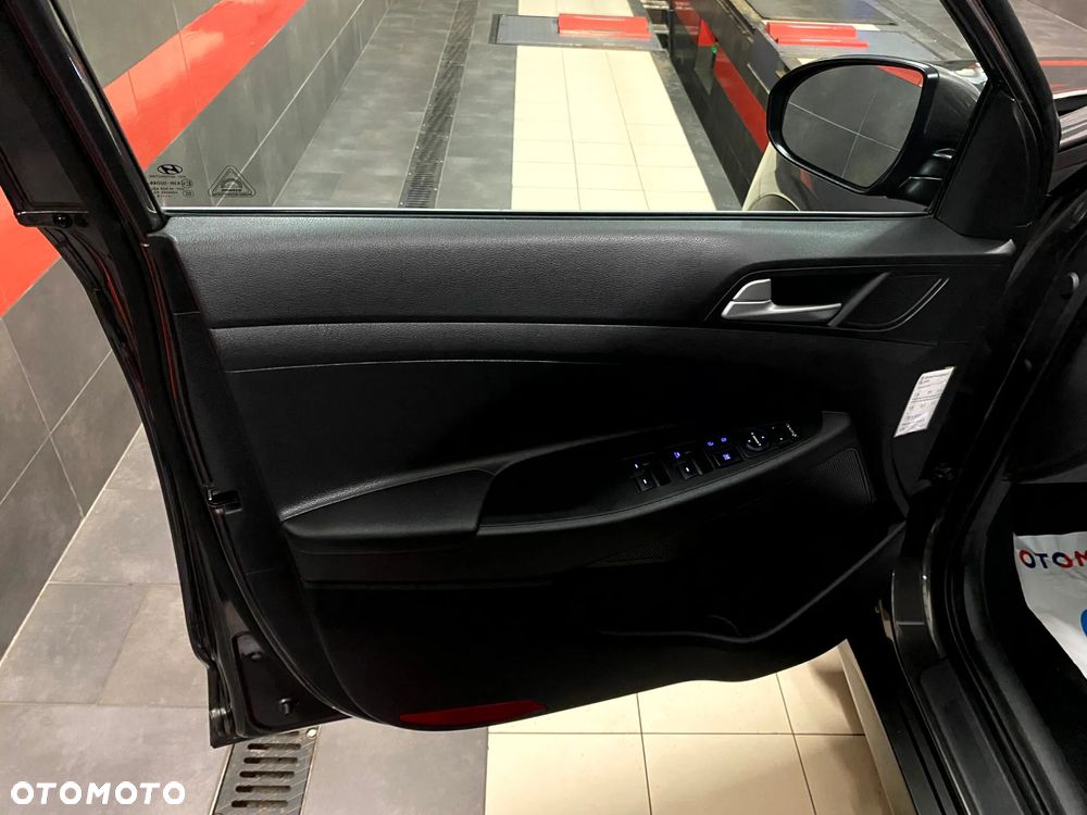 Hyundai Tucson 1.6 GDi 2WD Select - 14