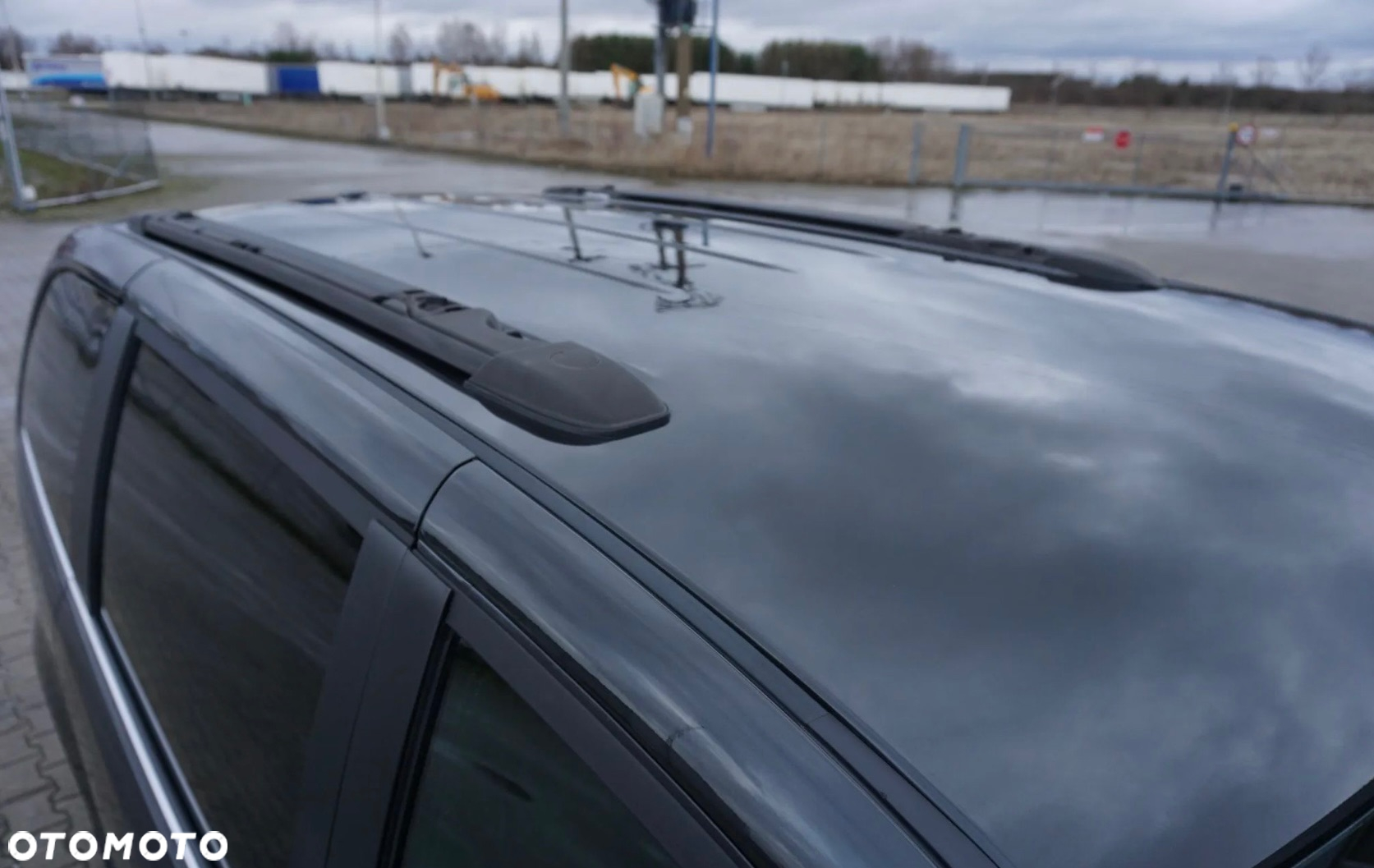 Lancia Voyager 2.8CRD S - 24