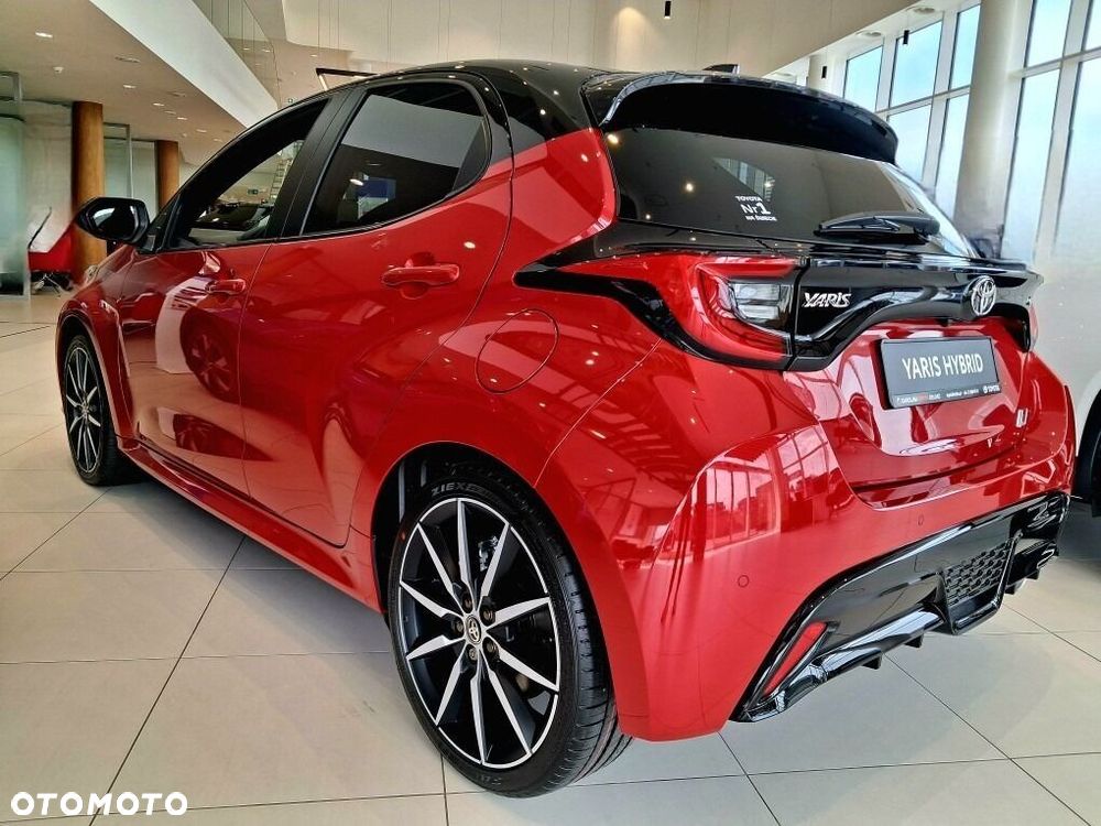 Toyota Yaris Hybrid 1.5 GR Sport - 2