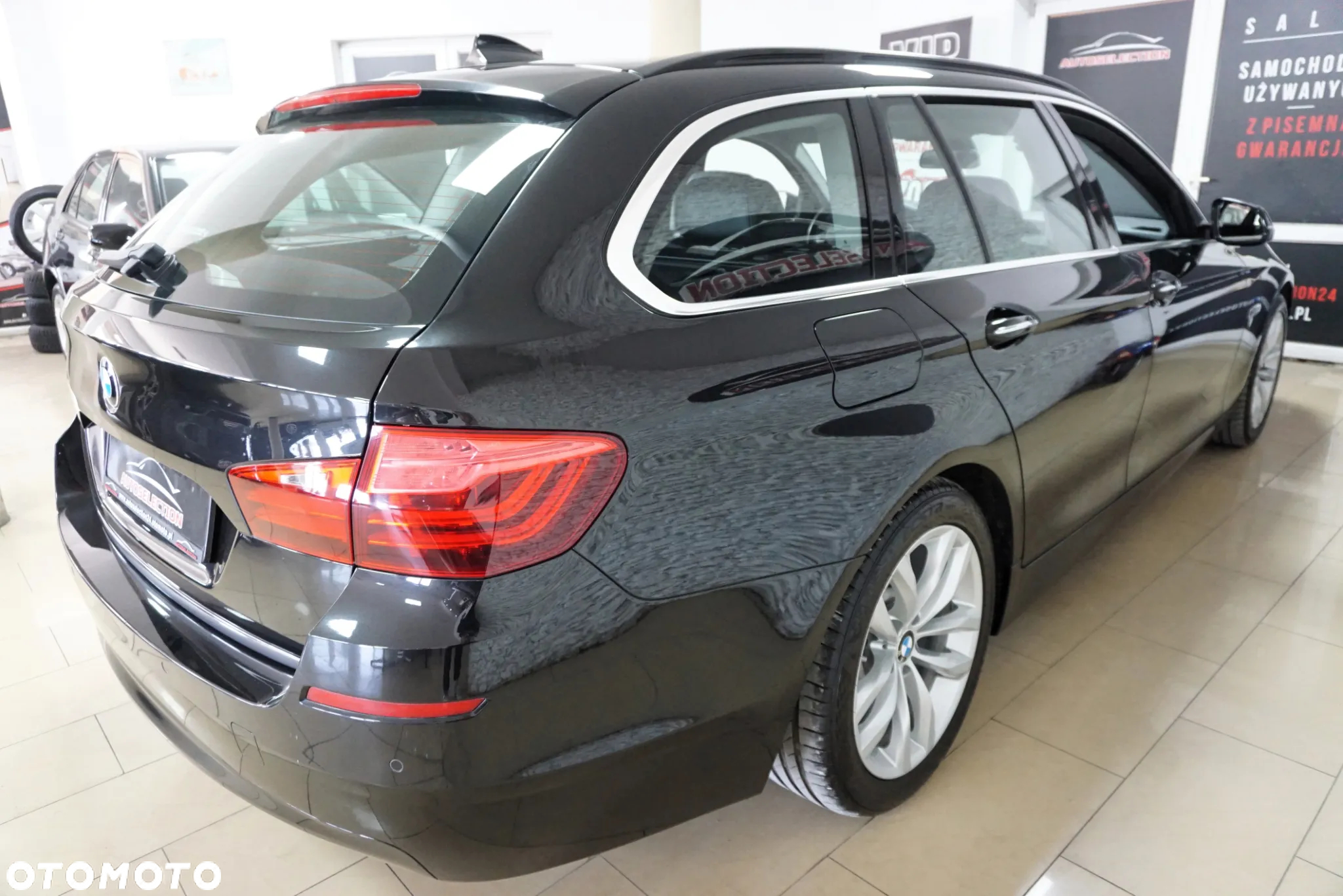 BMW Seria 5 520d xDrive Luxury Line - 13