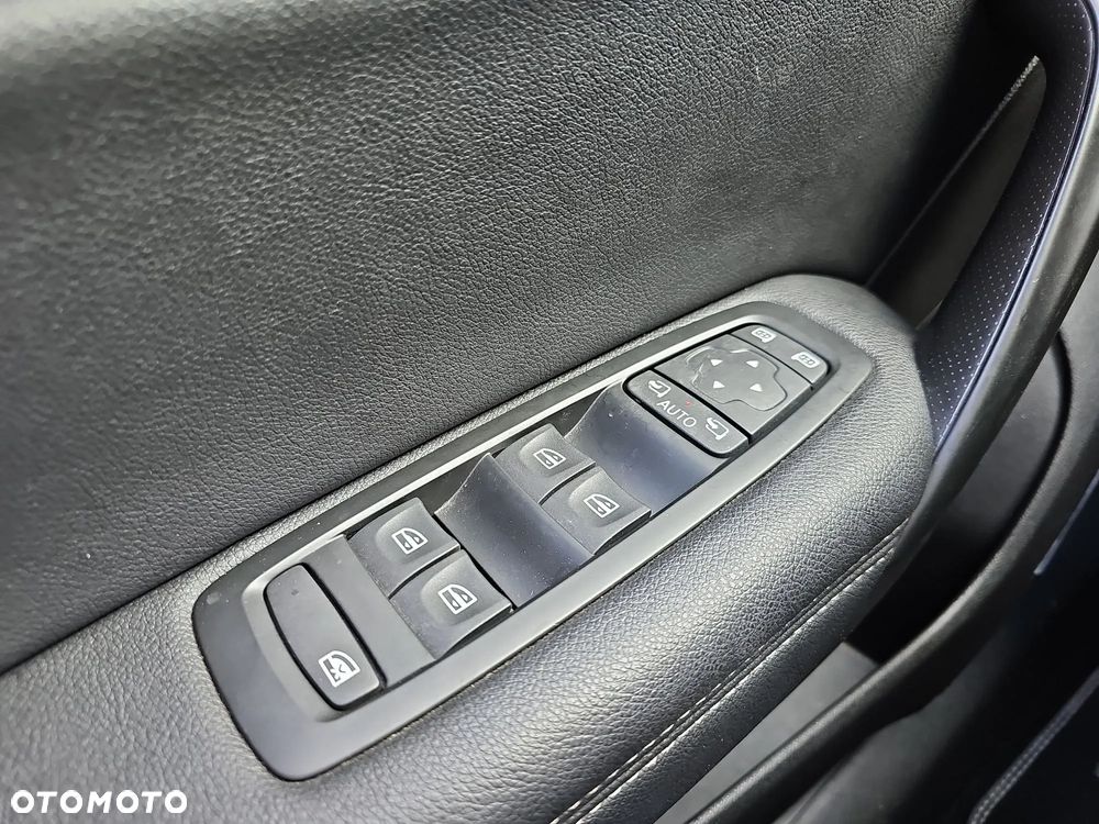 Renault Megane 1.3 TCe FAP Intens - 16