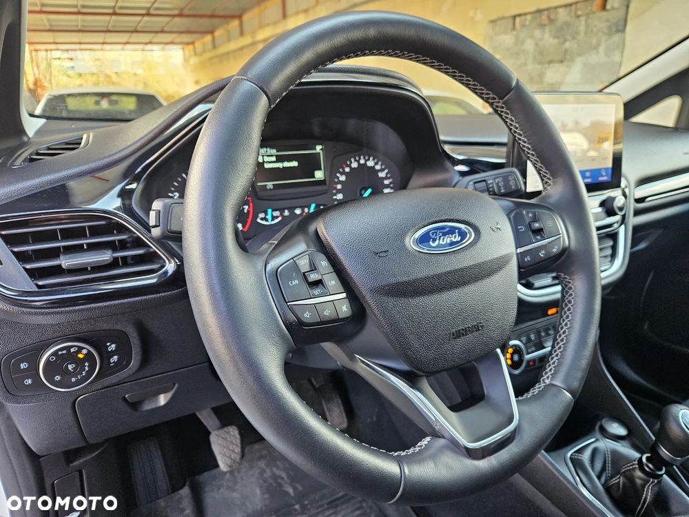 Ford Fiesta 1.0 EcoBoost Titanium ASS - 24