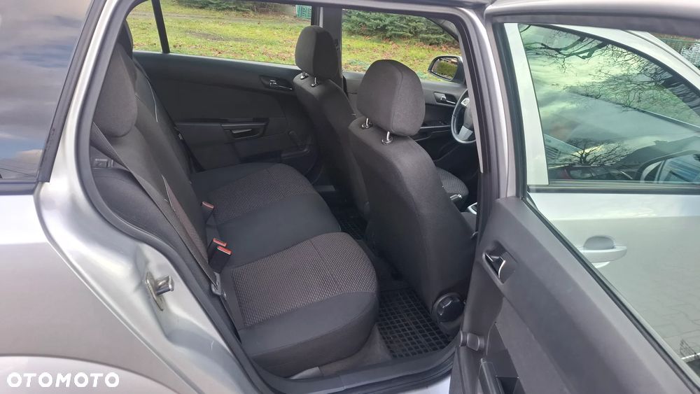 Opel Astra 1.6 Edition - 9