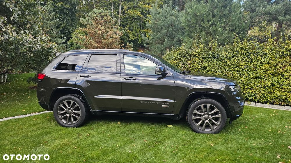 Jeep Grand Cherokee - 3
