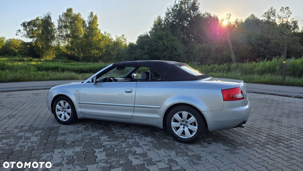 Audi A4 Cabrio - 4