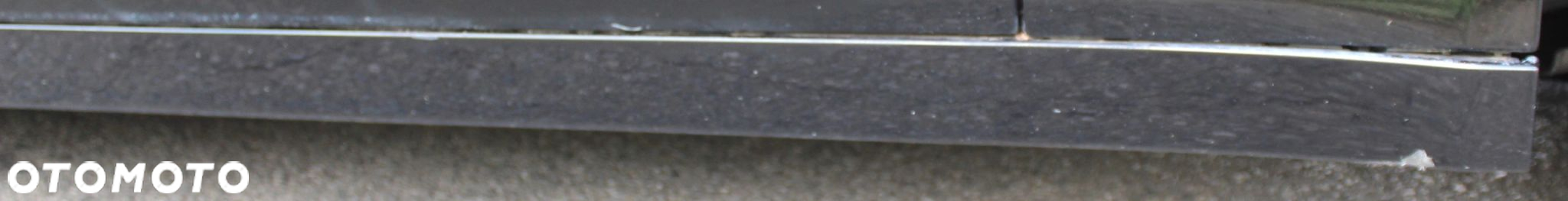 LISTWA PROGOWA PRAWA F02 475 BLACK SAPPHIRE - 2