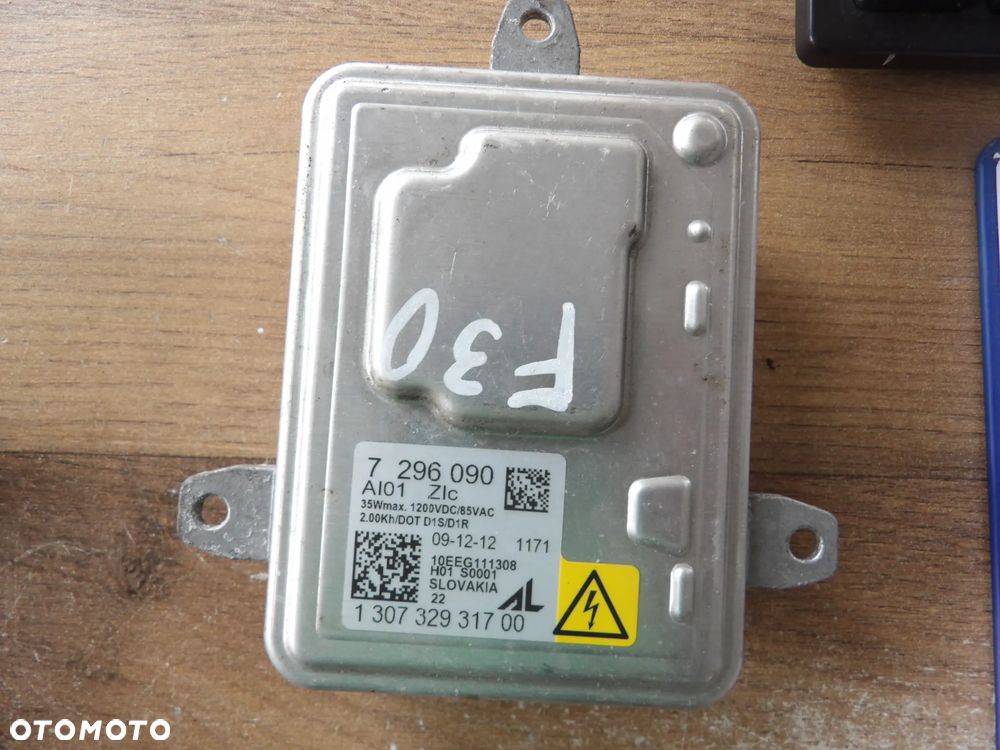 BMW - F30 - MODUŁ , PRZETWORNICA LAMPY XENON - 7296090 - 1
