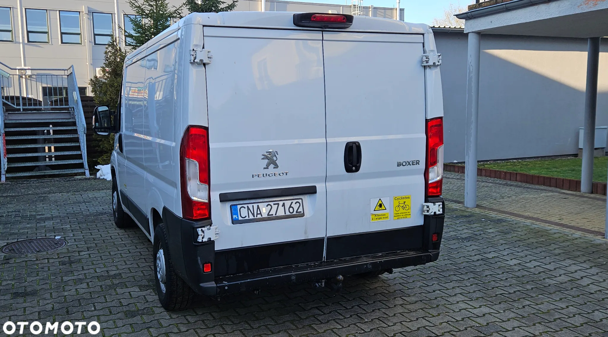 Peugeot Boxer Kombi 330 BlueHDi L1H1 - 10