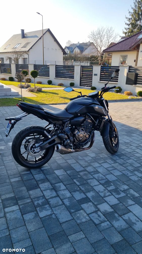 Yamaha MT - 7