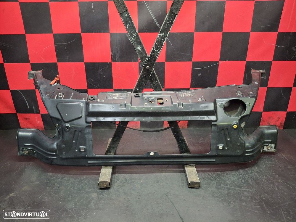 Frente Em Fibra Ou Chapa Iveco Daily V Caixa/Combi - 1