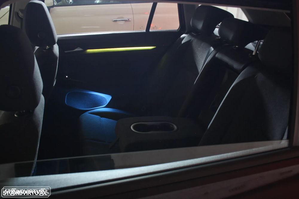 VW Golf Variant 1.0 TSI Life - 22