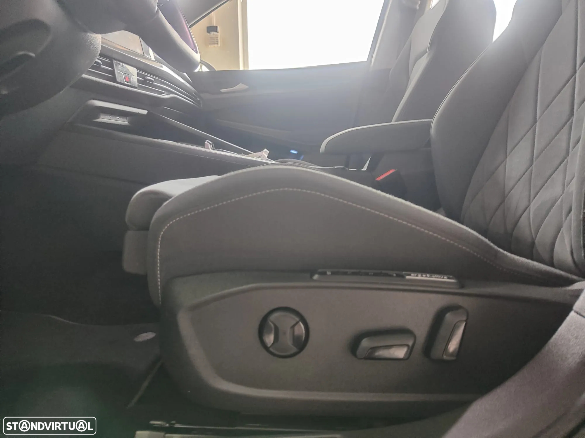 VW Golf 1.4 GTE Plug-in - 23