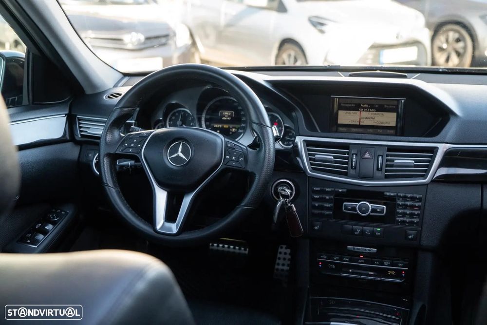 Mercedes-Benz E 220 BlueTEC 9G-TRONIC Avantgarde - 30