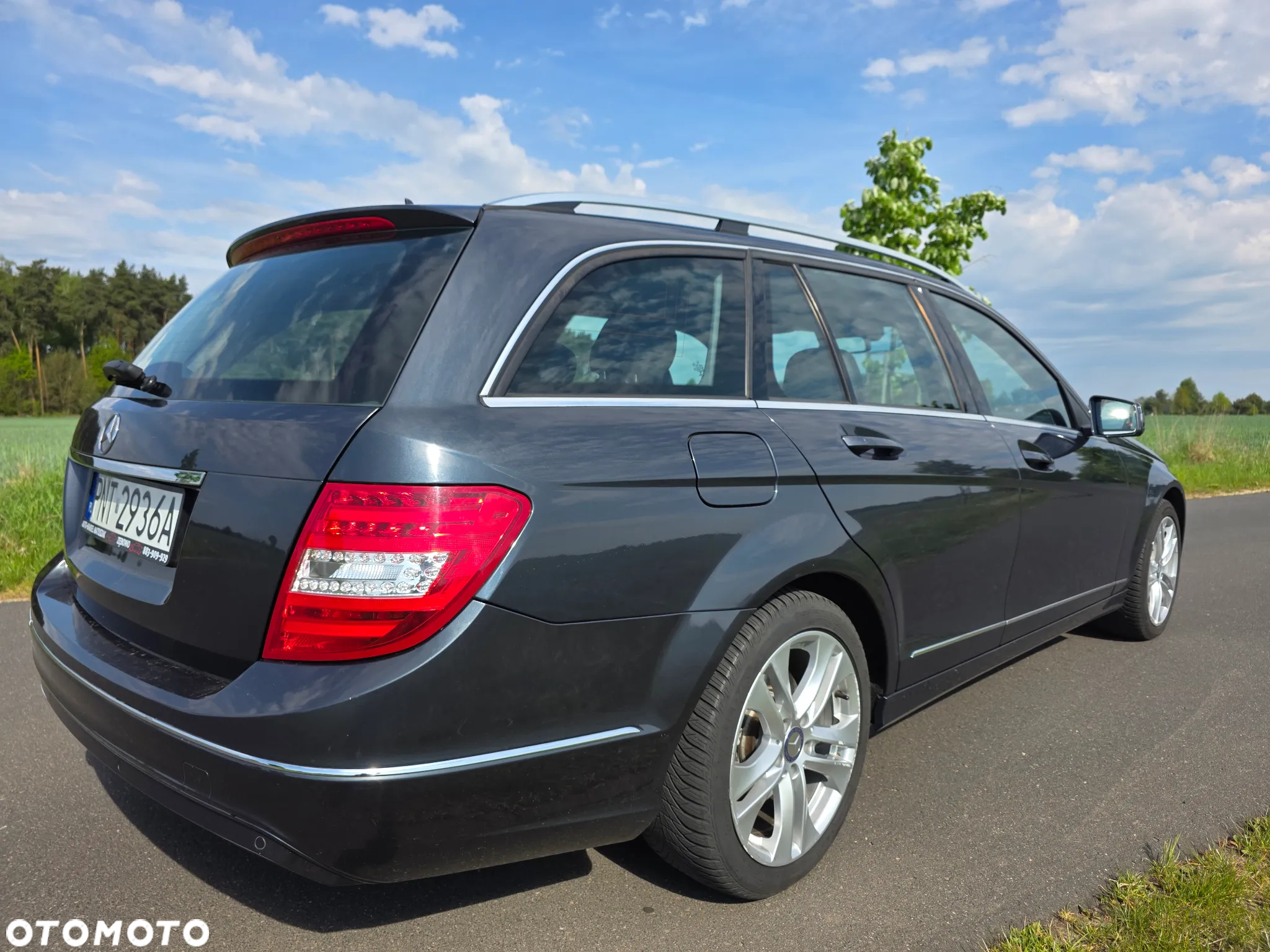 Mercedes-Benz Klasa C 250 (BlueTEC) d T 7G-TRONIC Avantgarde - 4