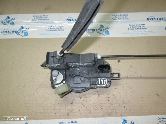 Fecho 24447342 OPEL VECTRA C 2004 FE ELETRICO - 2