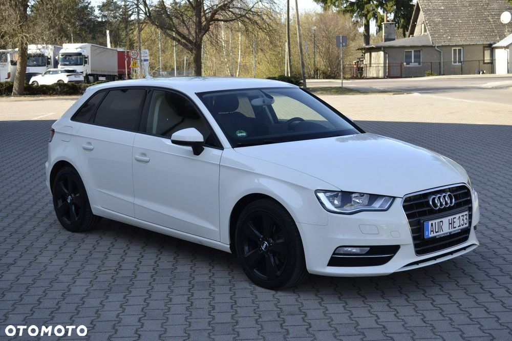 Audi A3 Sportback 2.0 TDI S tronic design - 14