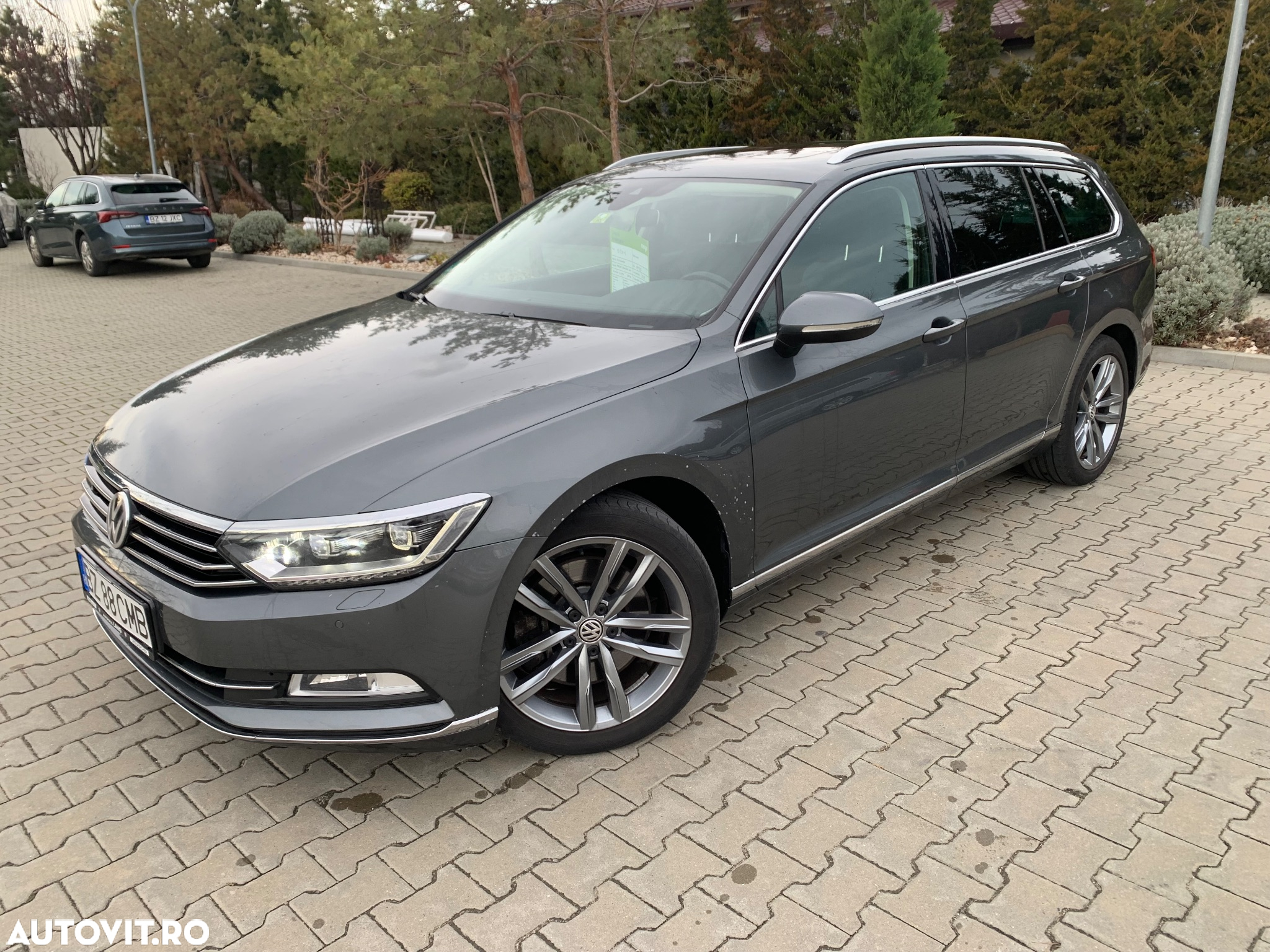 Volkswagen Passat 2.0 TDI SCR (BlueMotion Tech) 4Motion D Highline - 2