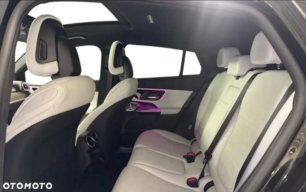 Mercedes-Benz GLC 300 de 4Matic 9G-TRONIC Edition AMG Line - 10