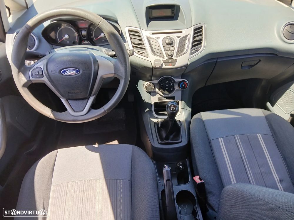 Ford Fiesta 1.4 TDCI Ghia - 9