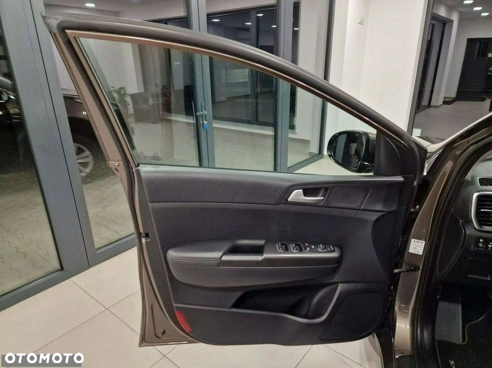 Kia Sportage 1.7 CRDI Business Line M 2WD - 12