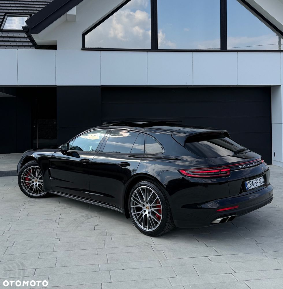 Porsche Panamera Turbo - 13