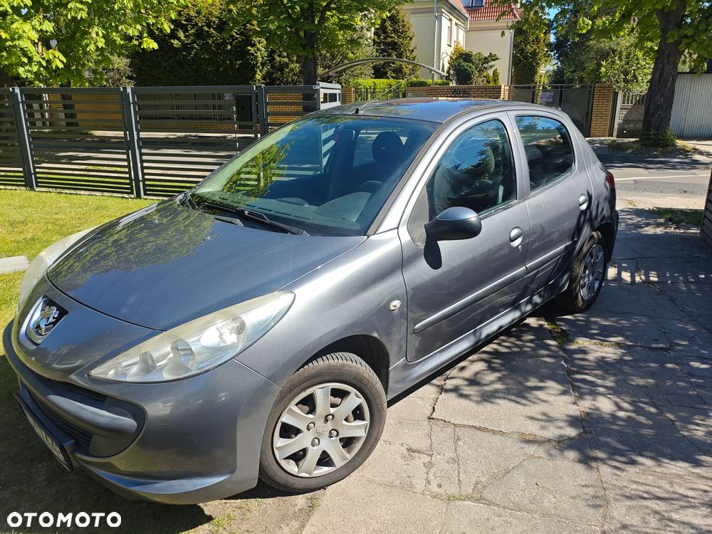 Peugeot 206 plus 1.1 Presence Euro5 - 2