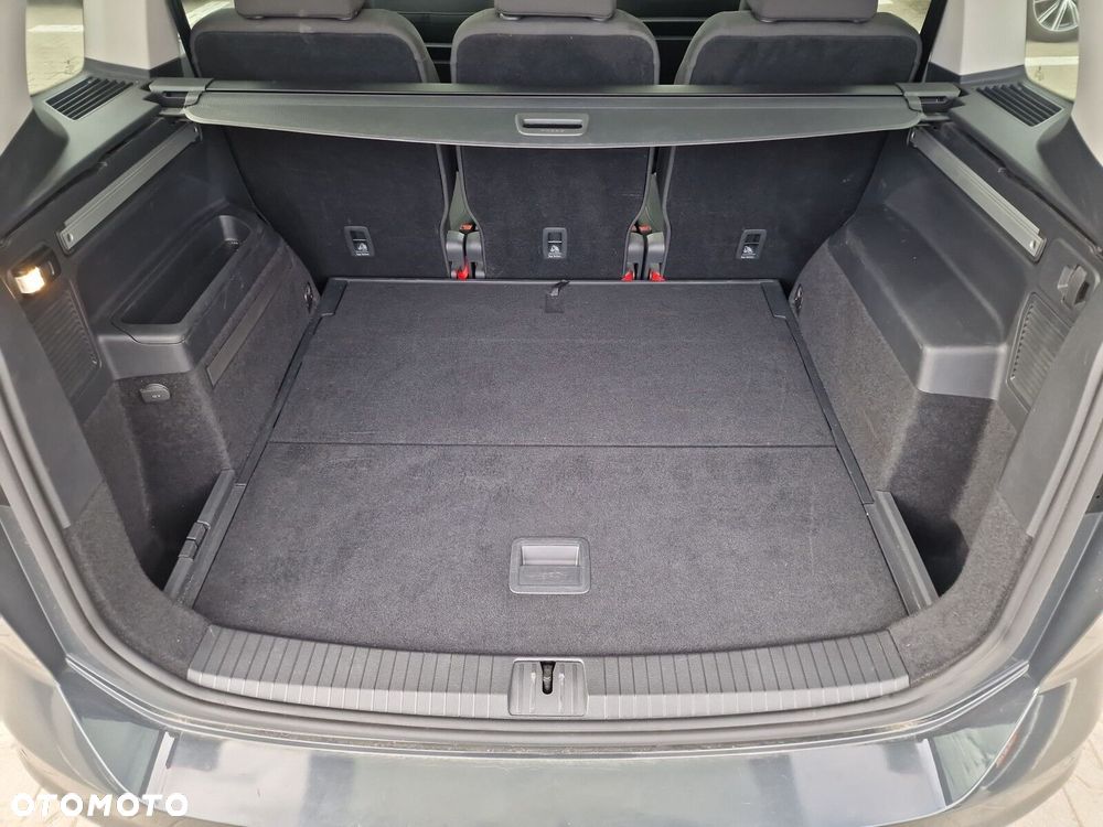 Volkswagen Touran 2.0 TDI BMT Comfortline DSG - 19