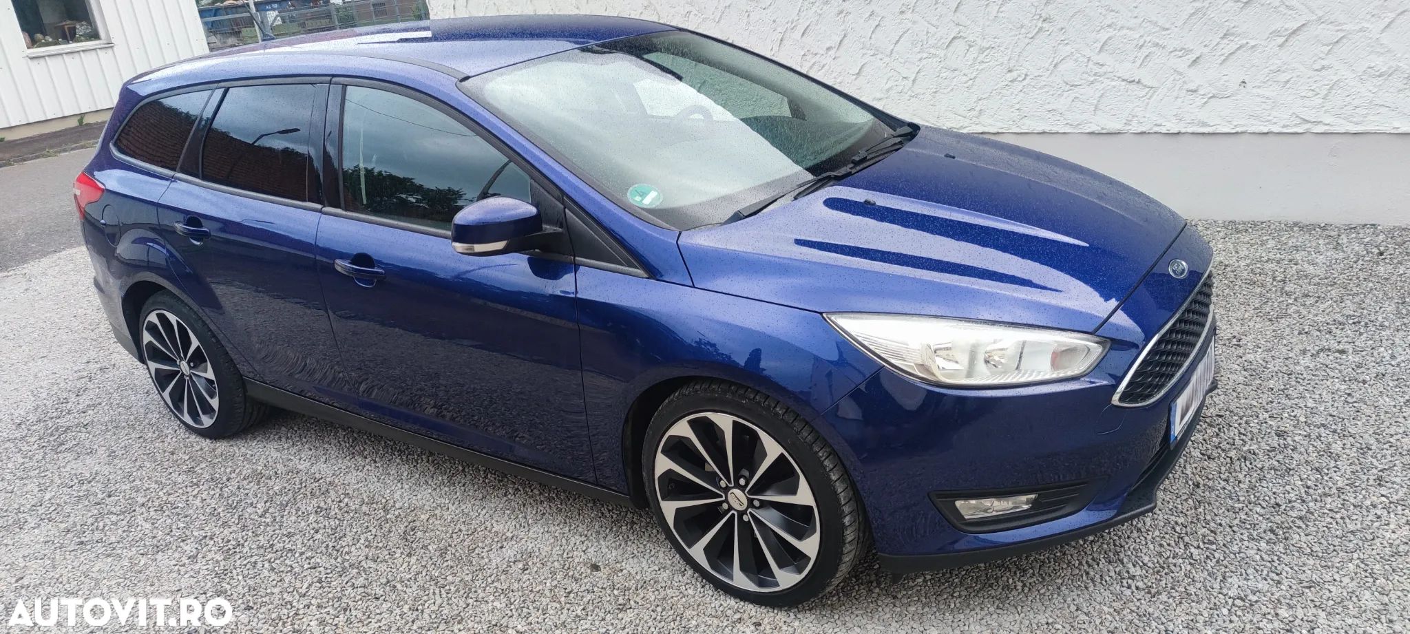 Ford Focus - 1