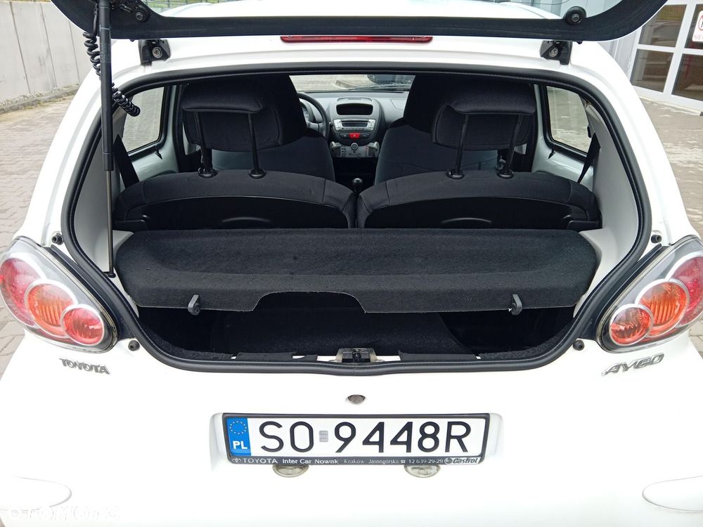 Toyota Aygo - 12
