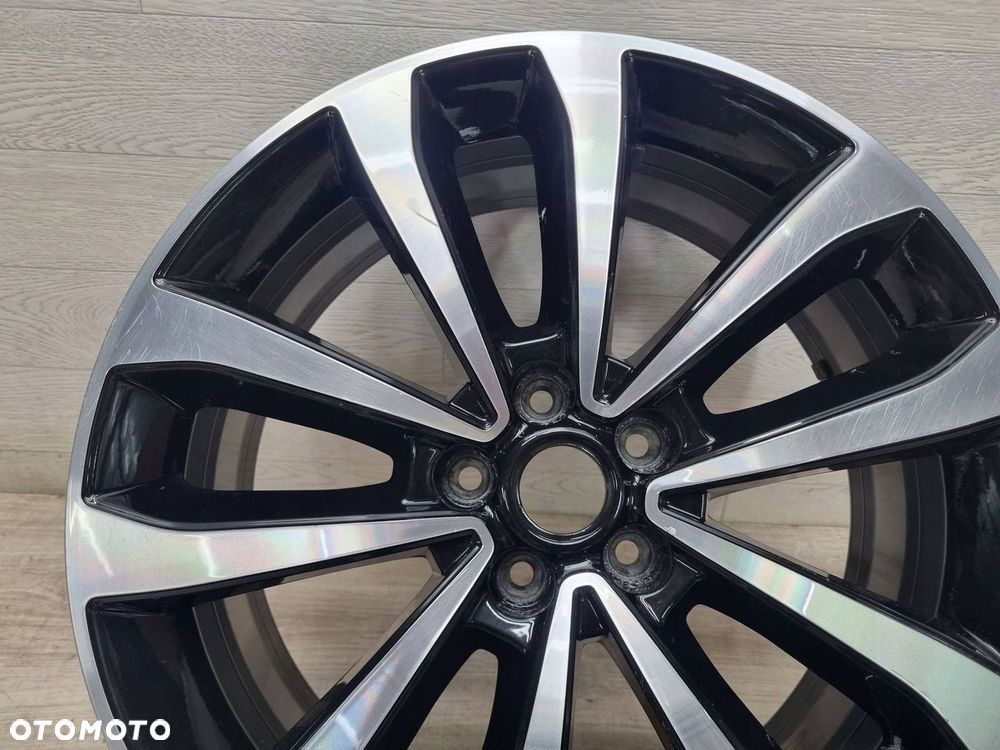 Fiat Tipo 2018 Wszystkie Felgi aluminiowe R17 - 5